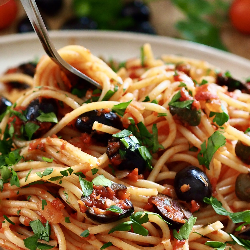 Pasta Puttanesca Recipe